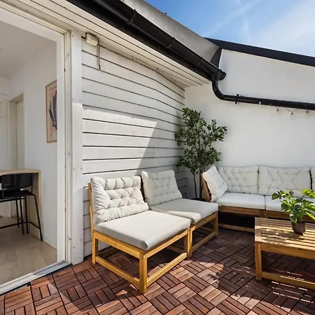 Urban Panorama - New, & Private Terrace