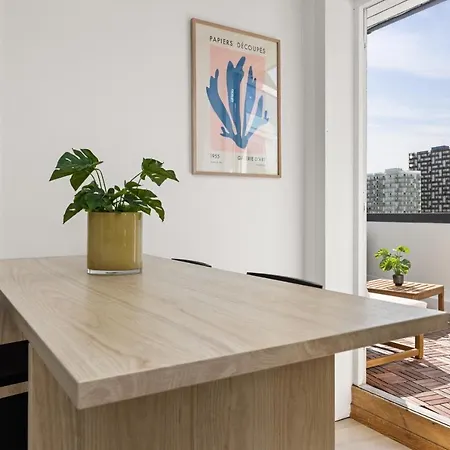 아파트 Urban Panorama - New, & Private Terrace